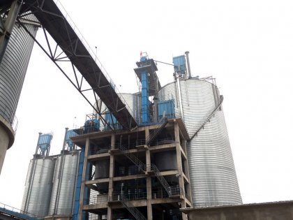 The Feeding and Discharging Process of Steel Silo