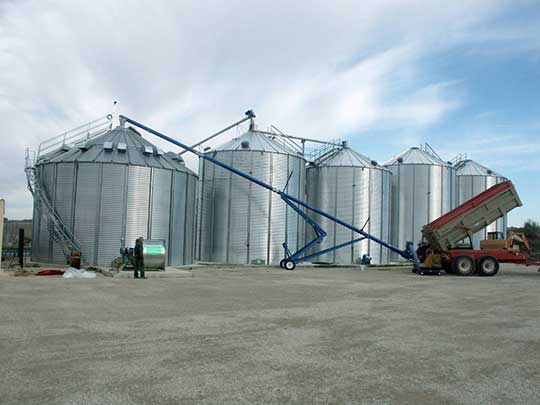 transport fly ash to the silos